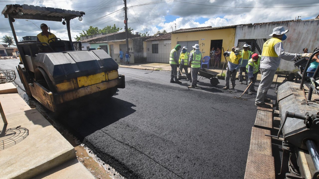 Bairro Cidade Universitária recebe pavimentação e Arena CRIA do Estado