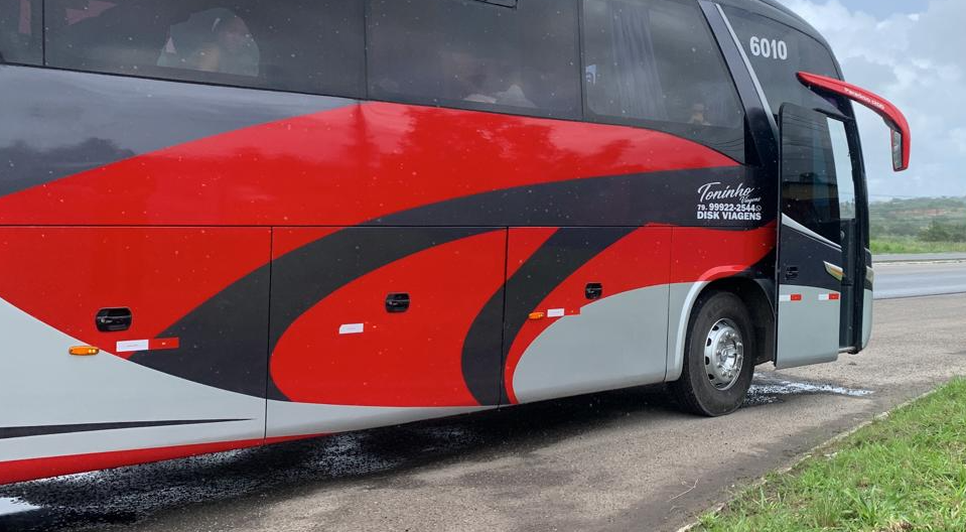 Ônibus com trabalhadores em situação análoga à escravidão é interceptado na saída de Aracaju / Foto: Foto: Jessika Cruz/TV Atalaia