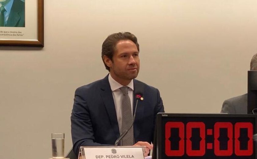 Pedro Vilela é eleito presidente da Comissão de Relações Exteriores e de Defesa Nacional