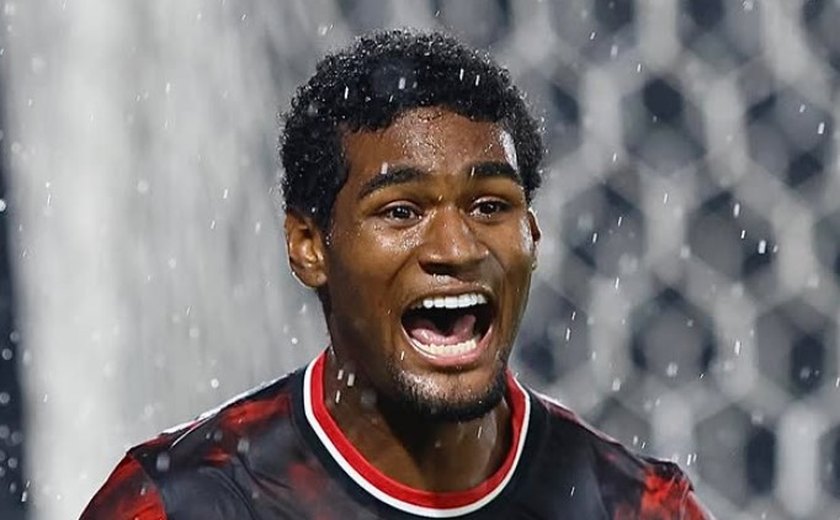 São Paulo conta com estrela de garoto, vence o Libertad e lidera grupo na Libertadores