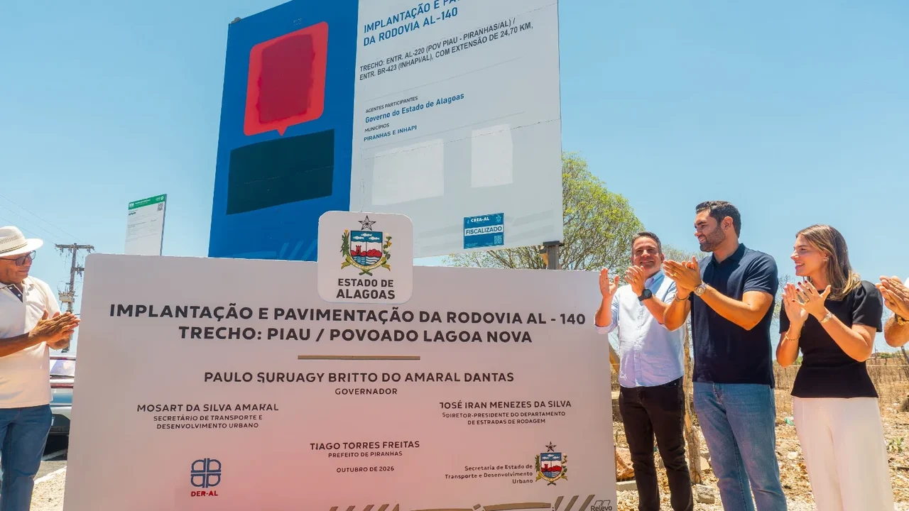 Estrada do Feijão: governador inaugura rodovia entre Piranhas e Inhapi