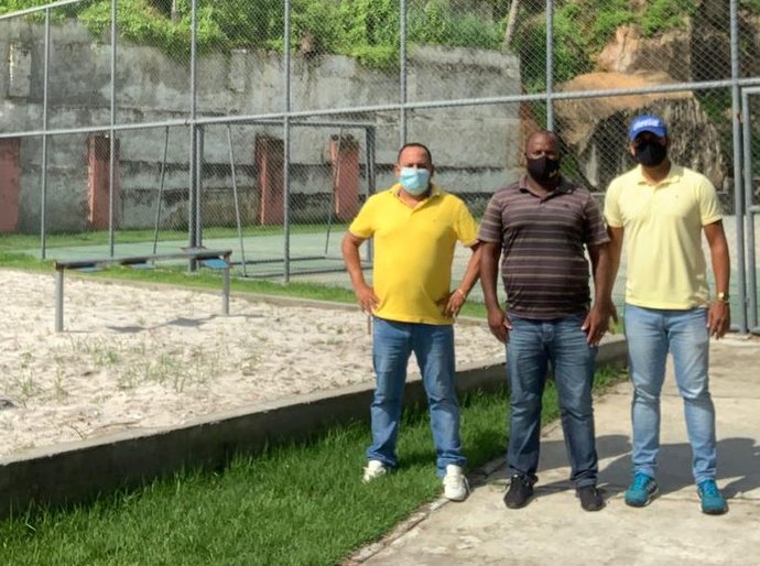 Secretaria de Esportes visita equipamentos esportivos em Penedo e realiza campeonato