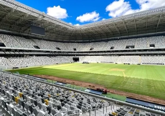 Dirigente garante gramado da Arena MRV em 'melhor estado', mas indica mudança para sintético