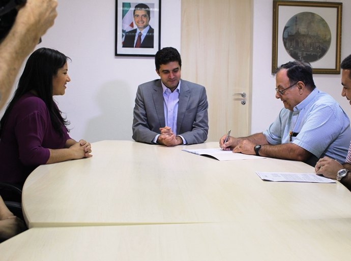 Senai e prefeitura firmam parceria para atender jovens em medidas socioeducativas