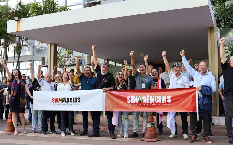 Sinagências: em nova proposta, governo oferece reajuste de 27% para servidores das agências