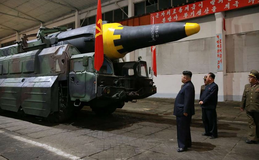Coreia do Norte confirma sucesso em lançamento de míssil