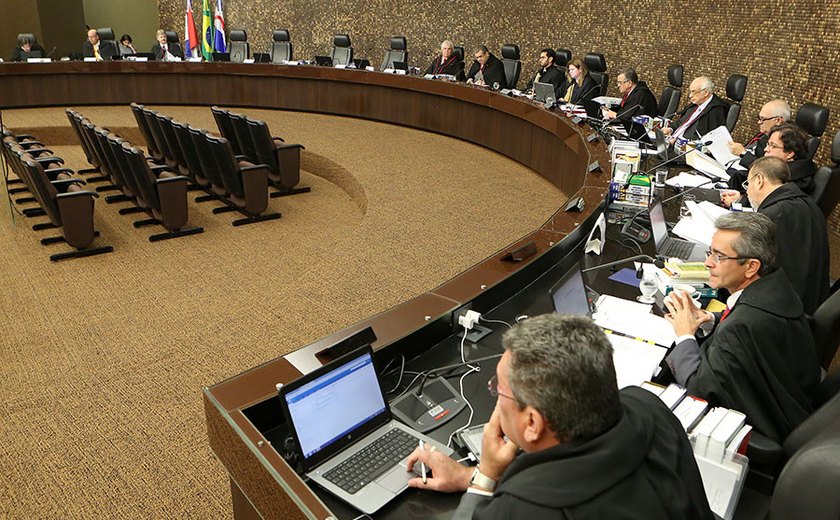TJ suspende lei que previa reajuste para servidores de Rio Largo pelo IPCA