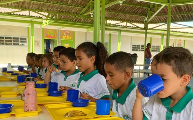 Prefeitura de Branquinha implanta desjejum na educação infantil