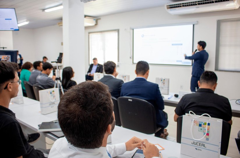 Juceal reúne profissionais e fortalece cooperativas alagoanas em workshop