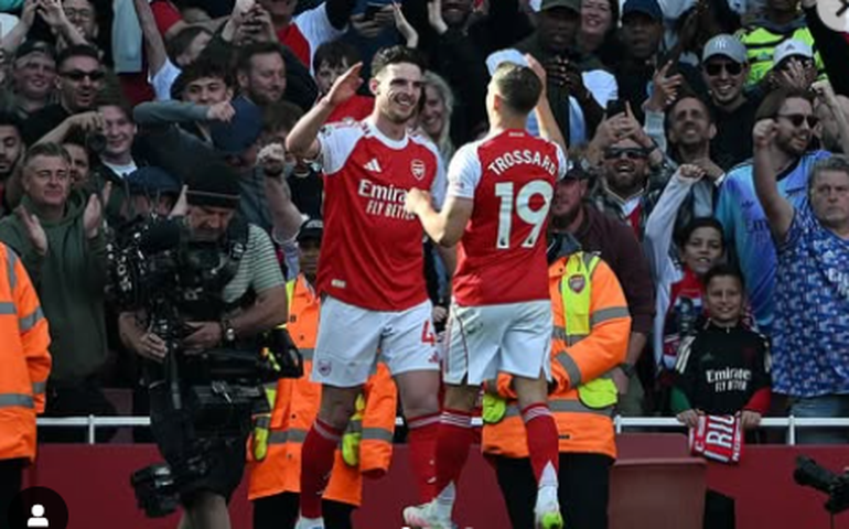 Arsenal vence duelo direto com Newcastle e confirma o vice-campeonato do Inglês