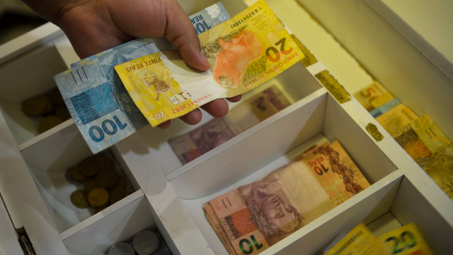 INPC soma 5,13% em 12 meses e apresenta cinco quedas seguidas