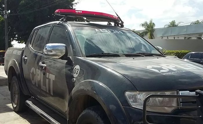 Homem foi preso por uma equipe da Operação Policial Litorânea Homem foi preso por uma equipe da Operação Policial Litorânea