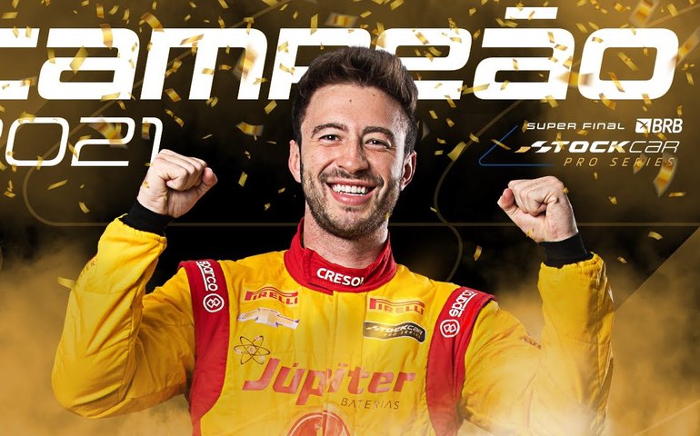 Gabriel Casagrande faz a pole da Stock Car no Autódromo do Velopark