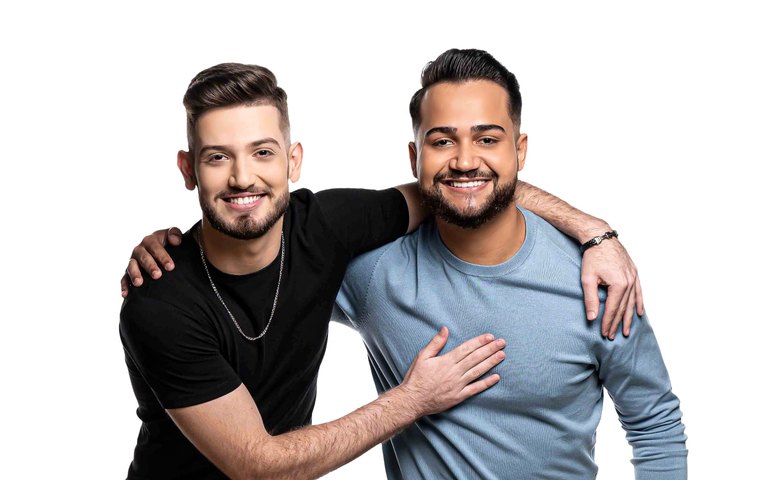 Alisson & Rômulo apresentam o novo single “Cuidou Bem Cuidado”