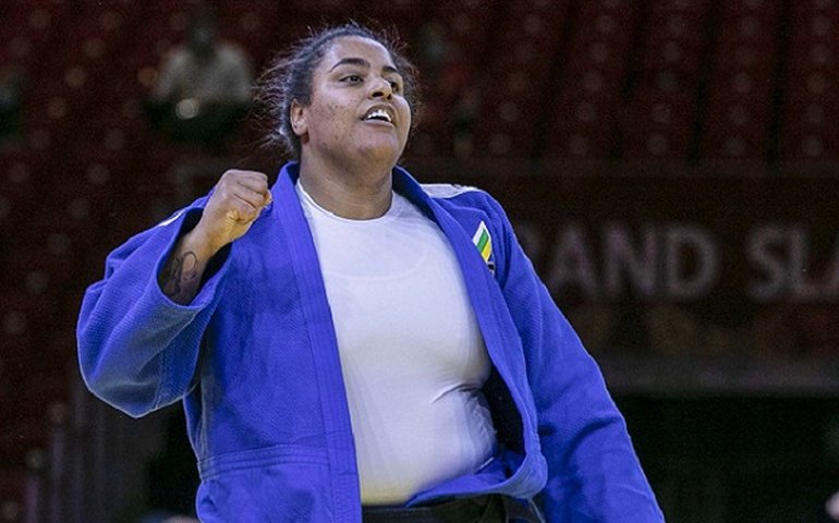 Maria Suelen é bronze e conquista única medalha do judô brasileiro em Tel-Aviv
