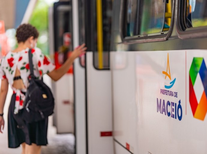 Carnaval 2026: Tecnologia é a chave para a mobilidade dos foliões em Maceió