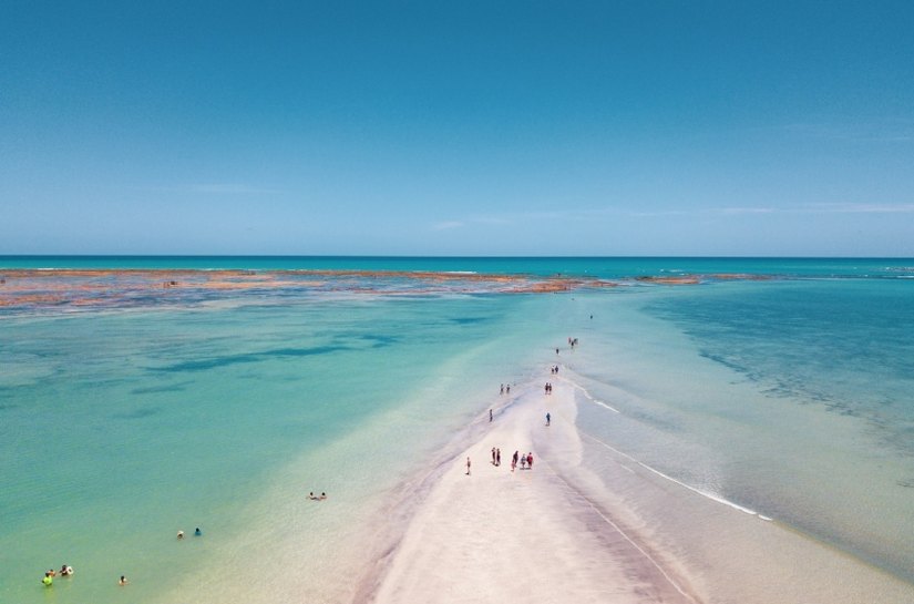 Maceió é o destino do Nordeste mais procurado por turistas estrangeiros, aponta Anuário Braztoa 2026