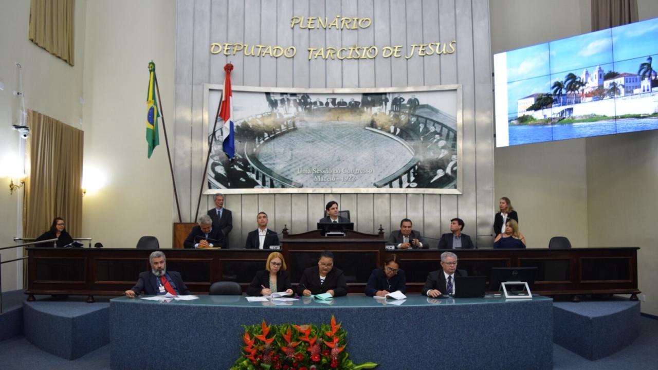 Potencialidades turísticas do Litoral Sul são debatidas em sessão especial