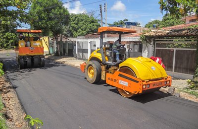 Na Serraria, Rua Caetés recebe novo sistema de drenagem e pavimentação asfáltica
