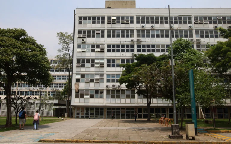 USP elege novo reitor nesta quinta-feira entre três candidaturas de situação