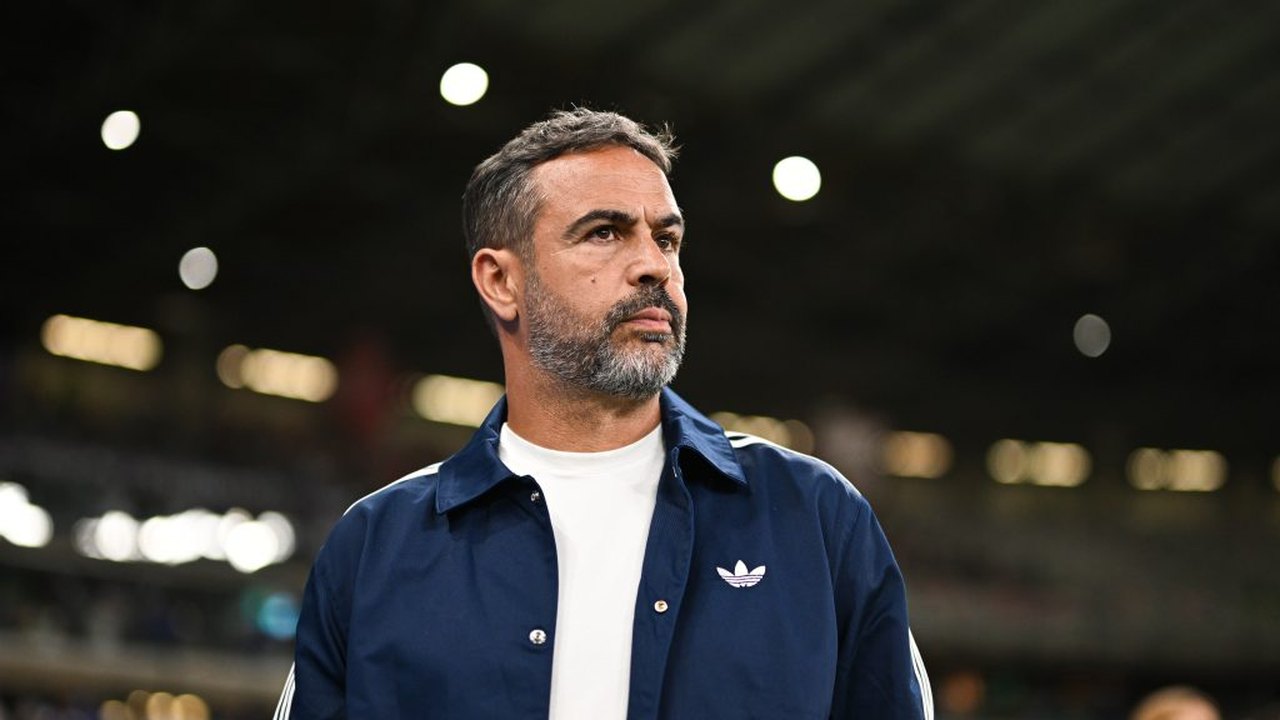 Artur Jorge minimiza pressão para clássico contra o Atlético e destaca consistência do Cruzeiro
