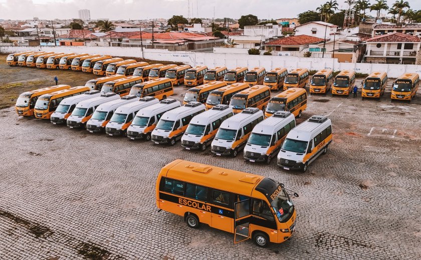 Maceió integra 250 novos ônibus à frota do transporte escolar municipal