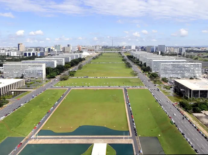 Decreto detalha liberação de R$ 20,6 bilhões do Orçamento de 2025