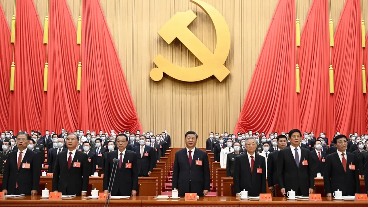 Partido Comunista da China dá início a reunião que pode resultar em mudanças na economia
