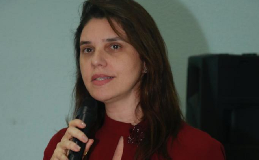 Em evento no Sertão, deputada fala sobre recursos do Fecoep para agricultura familiar