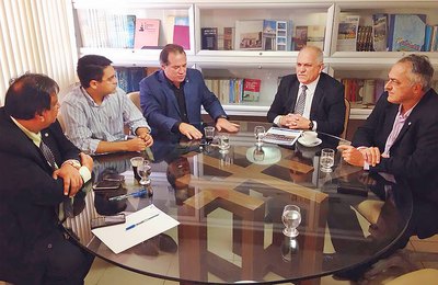 Otávio Praxedes se reúne com diretoria executiva da Almagis