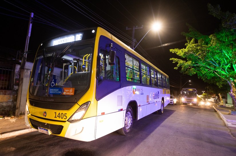 Geladão oferece mais conforto aos usuários de coletivos