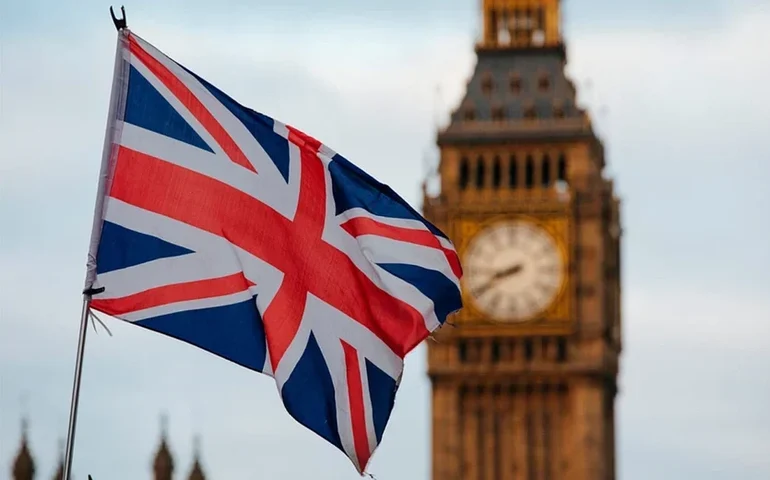 Mão inglesa à direita?