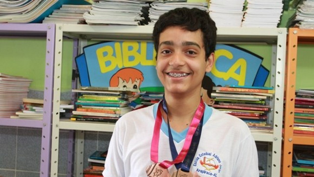 Aluno de Arapiraca é medalha de prata em Olimpíada de Matemática