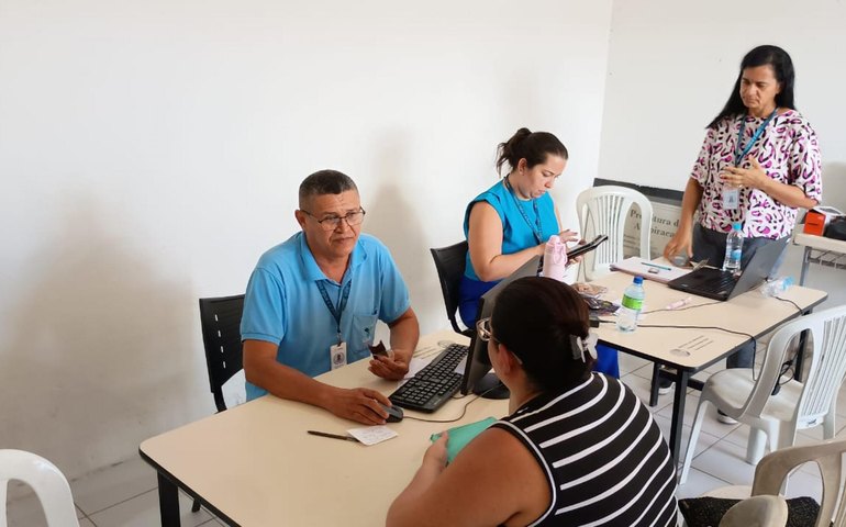 Casal e Ministério Público realizam mutirão e garantem acesso à Tarifa Social para 70 famílias em Arapiraca