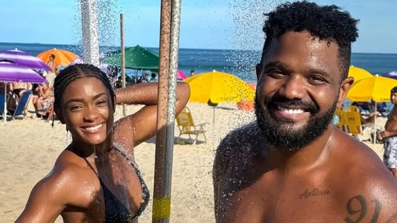Arlindinho revela que Erika Januza trouxe paz após morte do pai: 'Aqueceu meu coração'