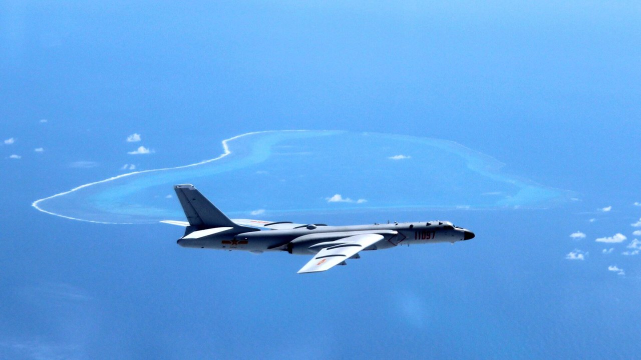 Exército chinês expulsa 3 aeronaves filipinas das ilhas disputadas no mar do Sul da China (VÍDEO)