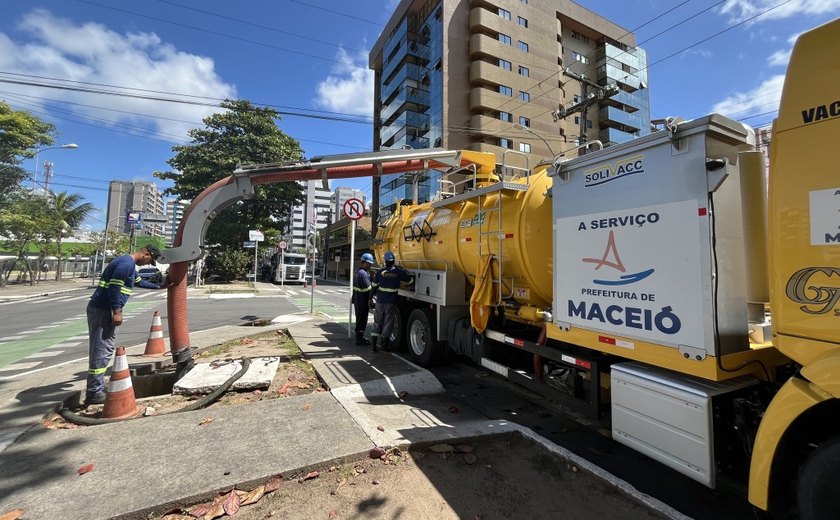 Infraestrutura retira mais de 400 toneladas de entulhos da rede de drenagem