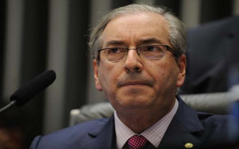 Eduardo Cunha ocultou dinheiro no exterior durante toda sua vida pública, diz MPF