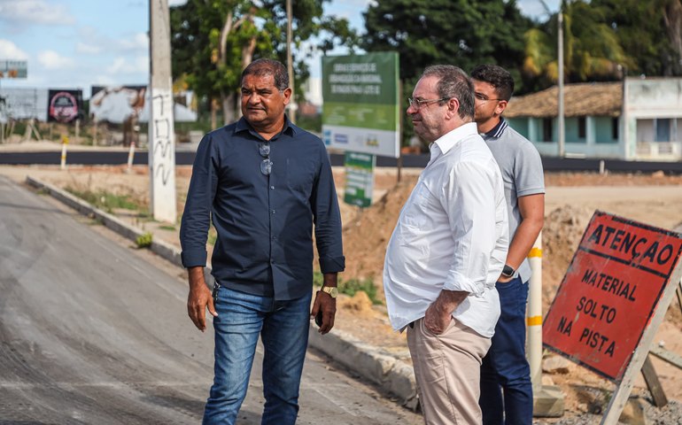 Mobilidade avança com a construção de ampla avenida com 960 metros de extensão