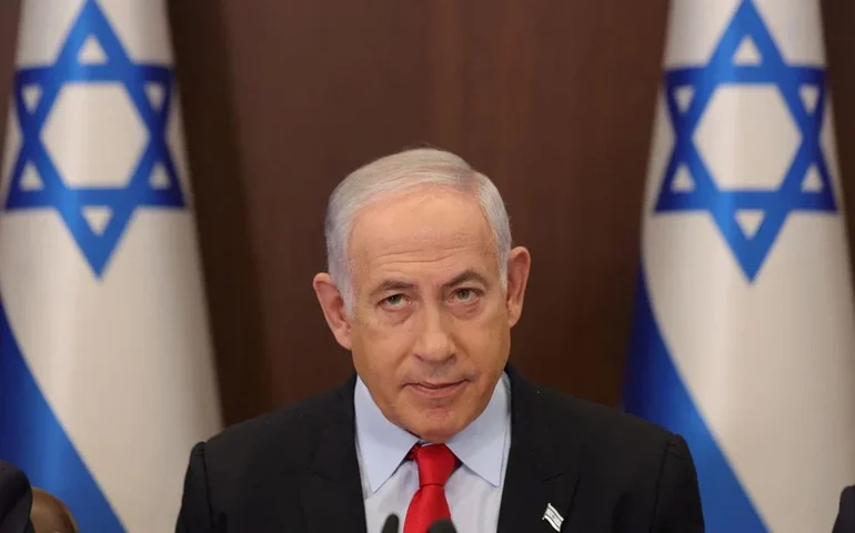 Nome de Netanyahu é vaiado em manifestação israelense