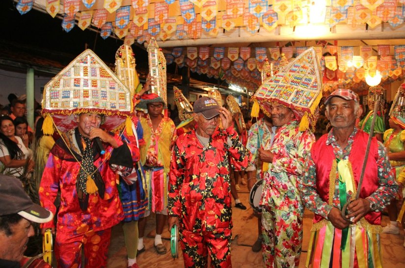 Arraiá Luar do Sertão alumina a noite arapiraquense com folguedos