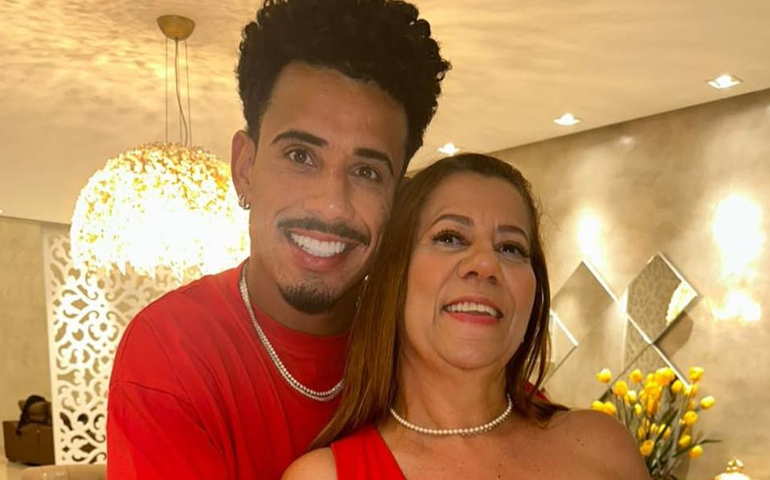 Evangelista chora com frase de Leila sobre sua mãe e cita problema que atrasou ida ao Palmeiras