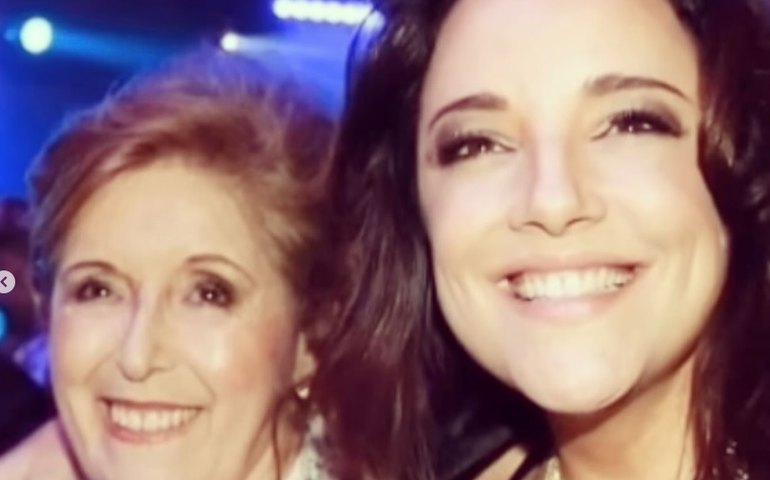 Ana Carolina lembra de morte da mãe no dia que ela faria 87 anos