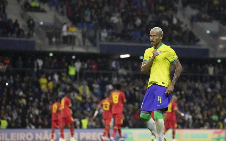 Documentário de Richarlison mostra superação da depressão: 'Pesquisava besteira de morte'