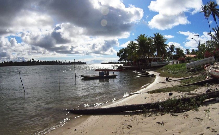 Estado enviará recursos para a construção de casas de pescadores e marisqueiras