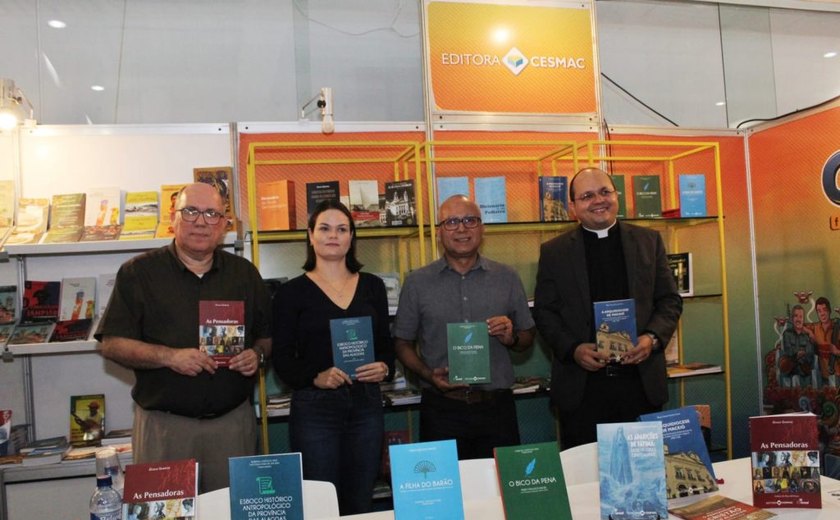 Editora Cesmac apresenta novos títulos na abertura da Bienal do Livro de 2023 em Maceió