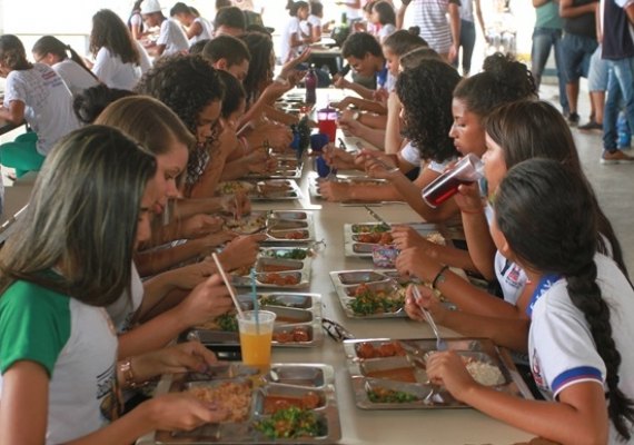 Governo investirá em agricultura familiar para alimentação em escolas