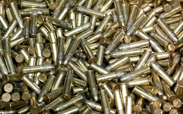 Militar sem cargo liberou compra de mais munição