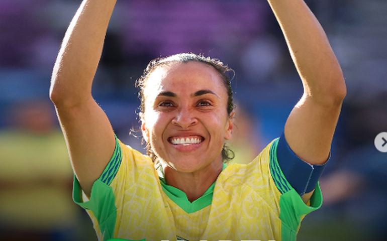 De volta à seleção brasileira, Marta diz que Copa no Brasil 'representa um sonho'
