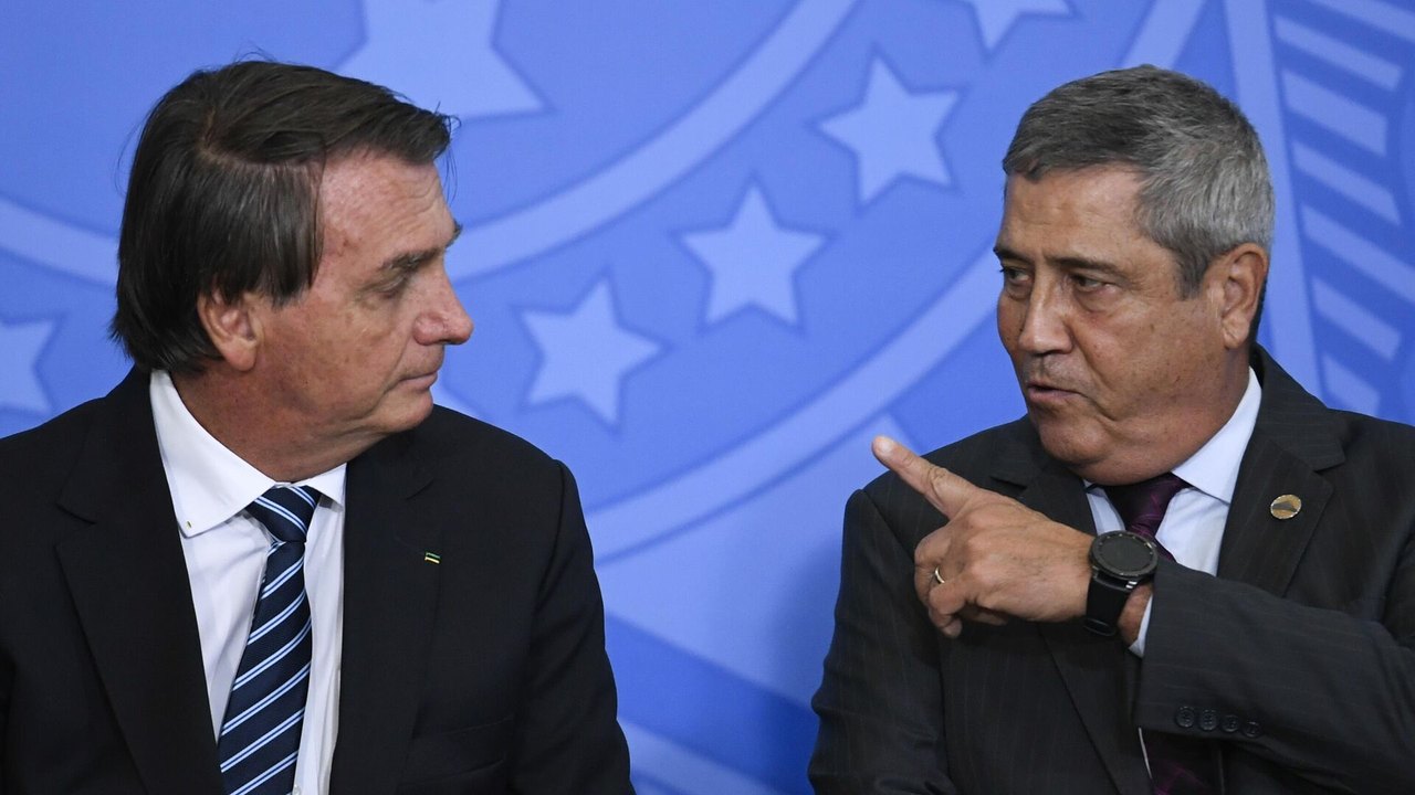 Investigações da PF indiciam Bolsonaro, Braga Netto e aliados por tentativa de golpe de Estado